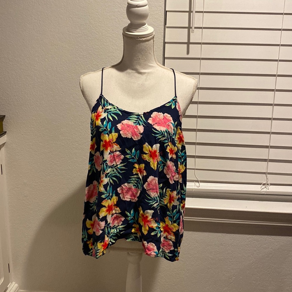 Cute floral tank top by No Boundaries. Juniors size 2xl.